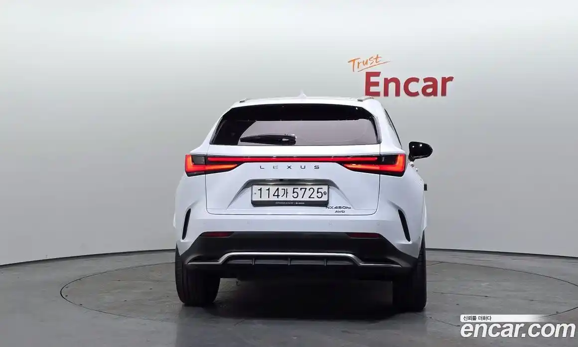 Lexus NX 2022 2.5 Автомат в Москве № 168159, фото 9