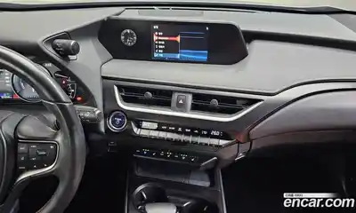 Lexus UX 2022 2.0 Автомат в Москве № 168168, миниатюра 9