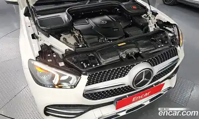 Mercedes-Benz GLE-Class 2023 2.9 Автомат в Москве № 177262, миниатюра 5