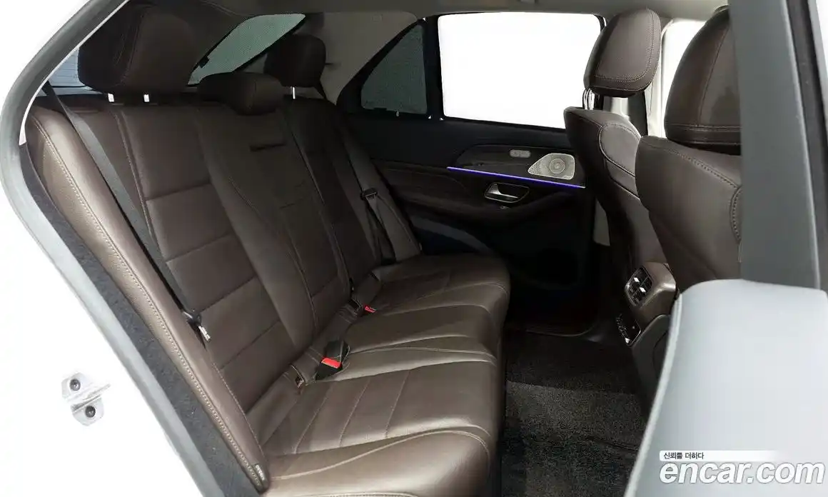 Mercedes-Benz GLE-Class 2022 2.0 Автомат в Москве № 178548, фото 12