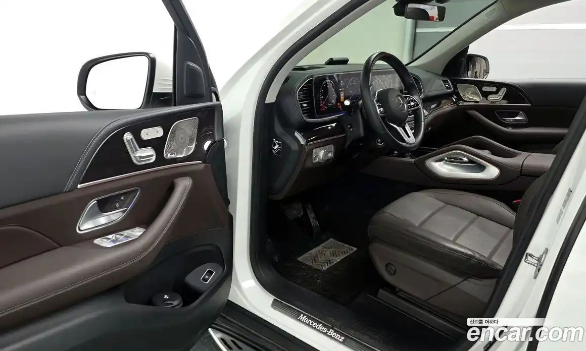 Mercedes-Benz GLE-Class 2022 2.0 Автомат в Москве № 178548, фото 16