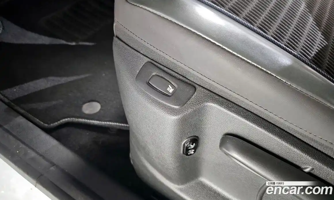 Renault QM3 2017 1.5 Автомат в Москве № 179962, фото 14