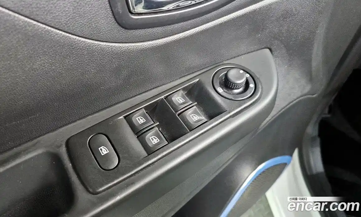 Renault QM3 2017 1.5 Автомат в Москве № 179962, фото 18