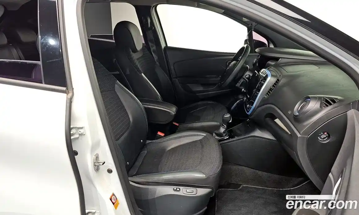 Renault QM3 2017 1.5 Автомат в Москве № 179962, фото 4