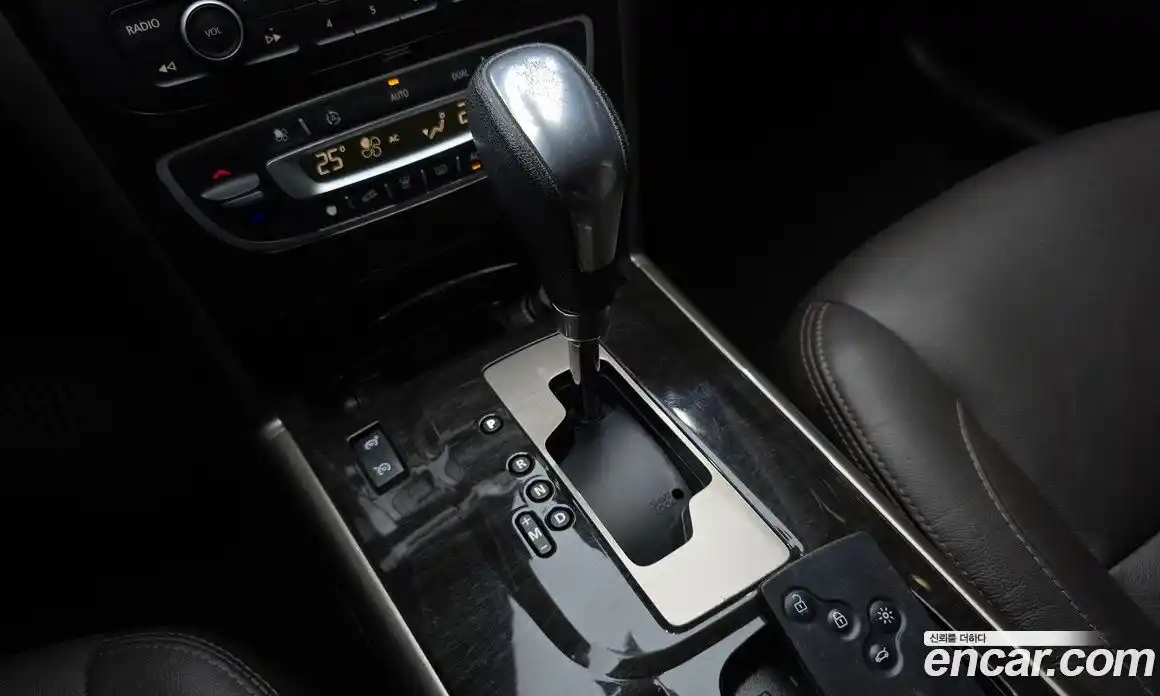 Renault SM5 2014 2.0 Автомат в Москве № 180077, фото 15