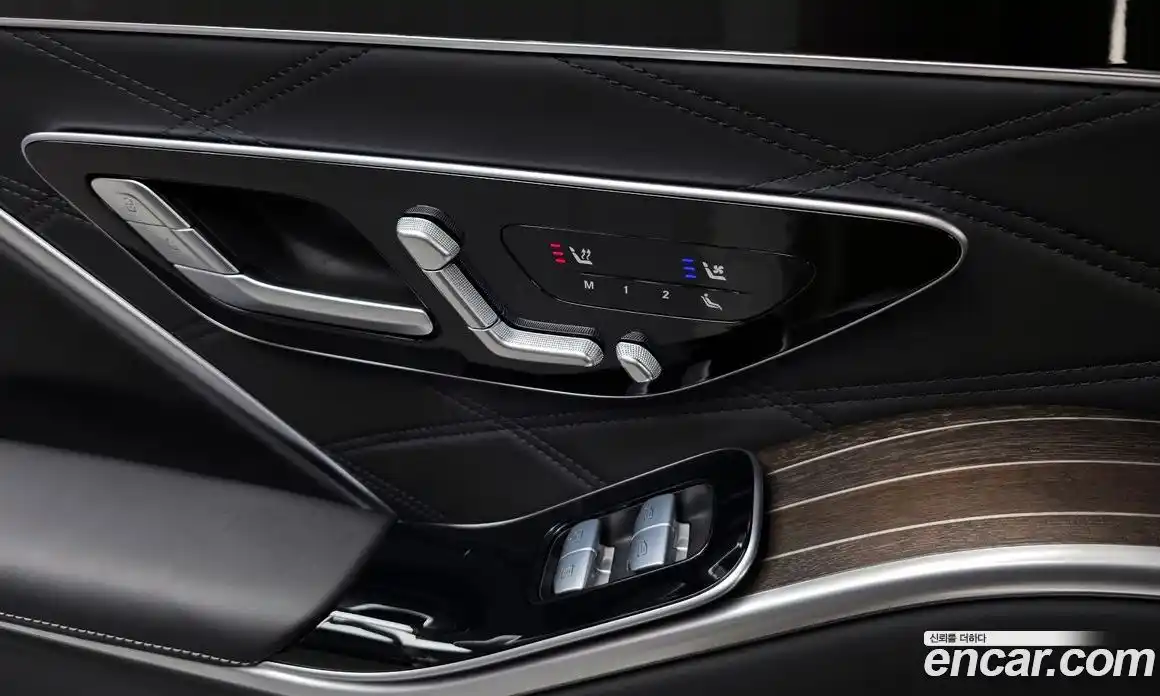 Mercedes-Benz S-Class 2024 6.0 Автомат в Москве № 182888, фото 16