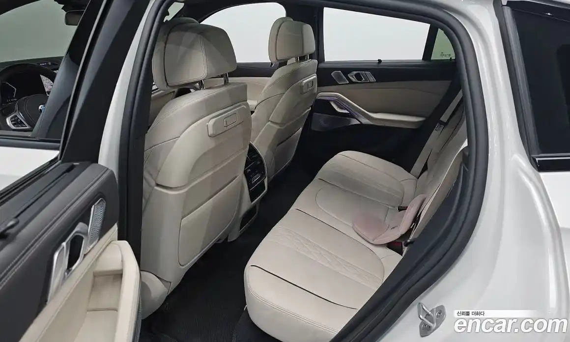 BMW X6 2025 3.0 Автомат в Москве № 186925, фото 3