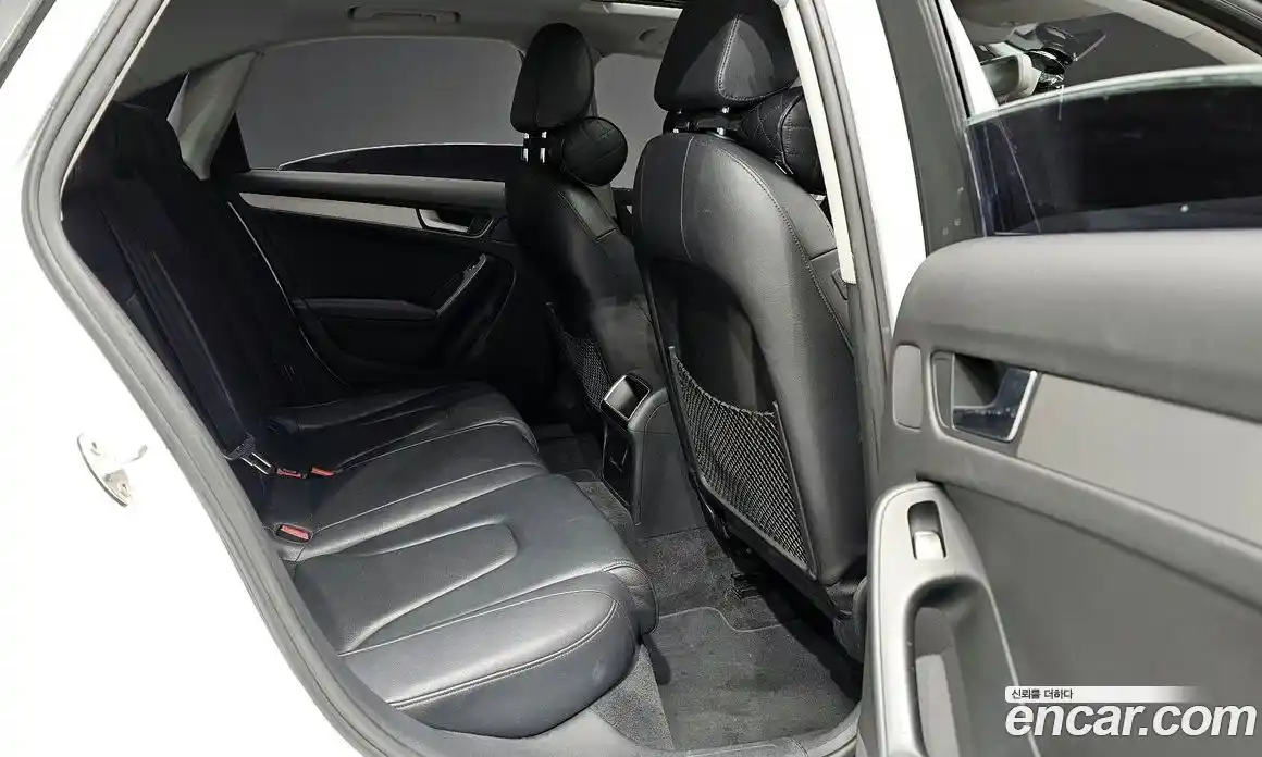 Audi A4 2012 2.0 Автомат в Москве № 187781, фото 17