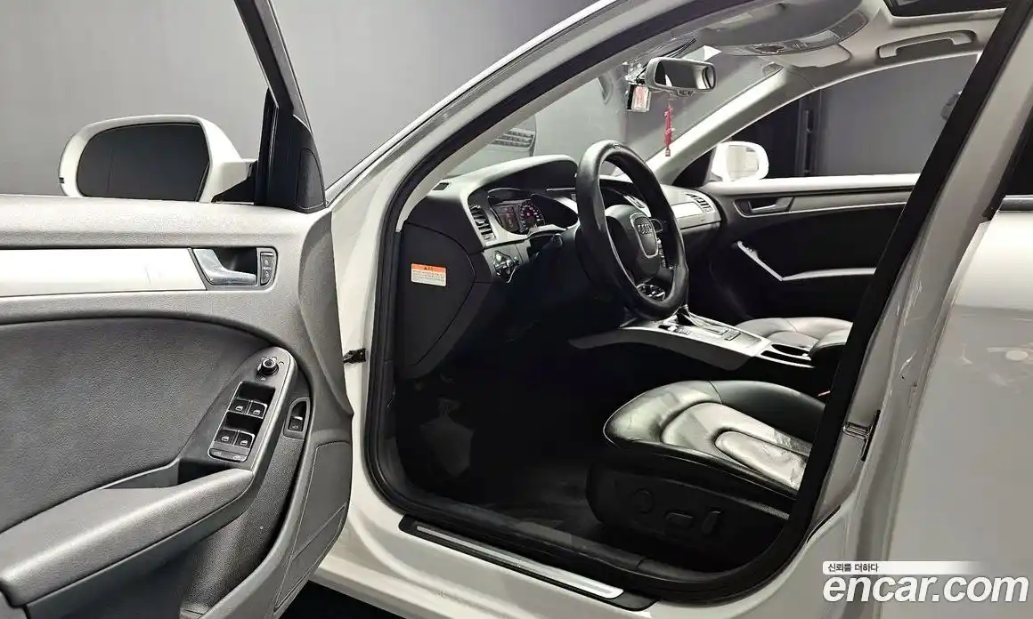 Audi A4 2012 2.0 Автомат в Москве № 187781, фото 18