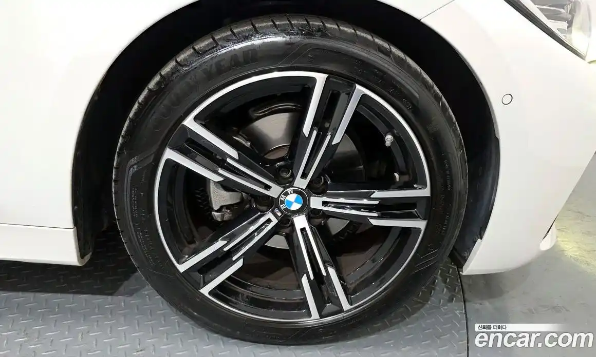 BMW 4-Series 2023 2.0 Автомат в Москве № 188318, фото 5