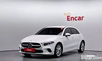 Mercedes-Benz A-Class 2019 2.0 Автомат в Москве № 191470, миниатюра 11