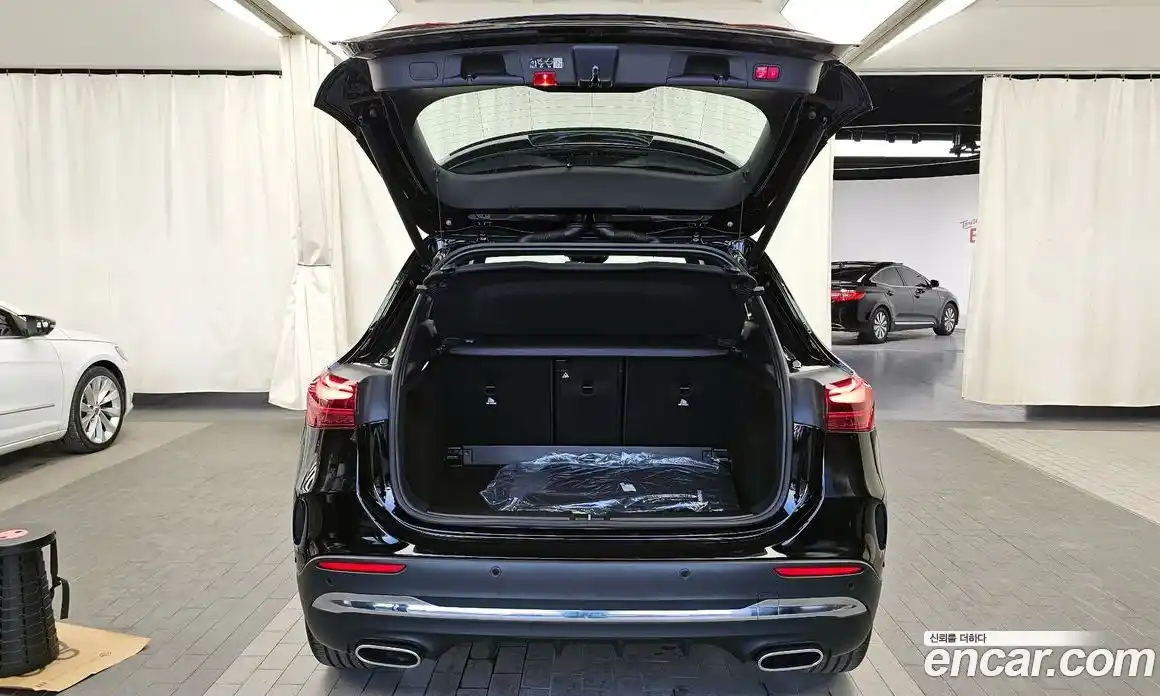 Mercedes-Benz GLA-Class 2025 2.0 Автомат в Москве № 193543, фото 11