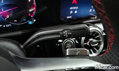 Mercedes-Benz GLA-Class 2025 2.0 Автомат в Москве № 193543, миниатюра 12