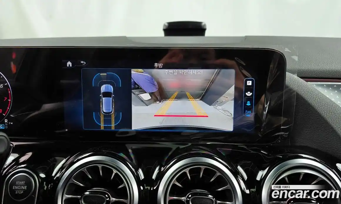 Mercedes-Benz GLA-Class 2025 2.0 Автомат в Москве № 193543, фото 18