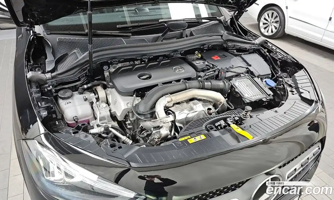 Mercedes-Benz GLA-Class 2025 2.0 Автомат в Москве № 193543, фото 20