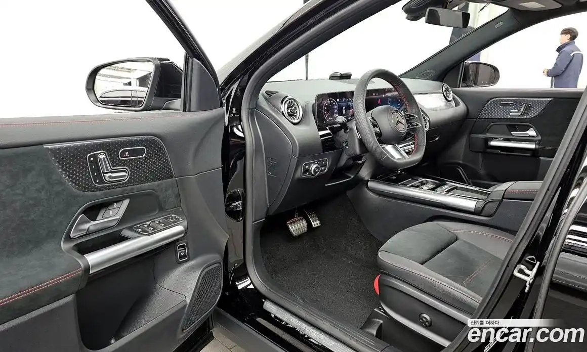 Mercedes-Benz GLA-Class 2025 2.0 Автомат в Москве № 193543, фото 6