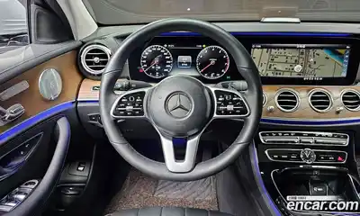Mercedes-Benz E-Class 2019 2.0 Автомат в Москве № 193981, миниатюра 9