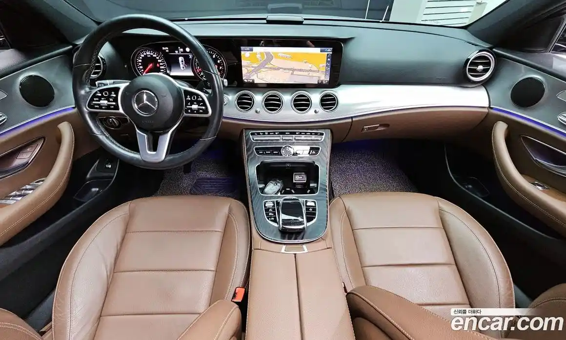 Mercedes-Benz E-Class 2020 2.0 Автомат в Москве № 194376, фото 20