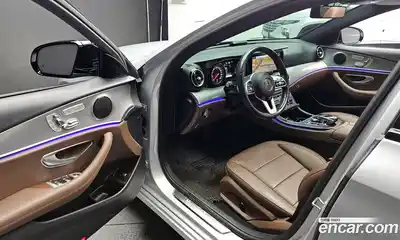 Mercedes-Benz E-Class 2020 2.0 Автомат в Москве № 194376, миниатюра 8