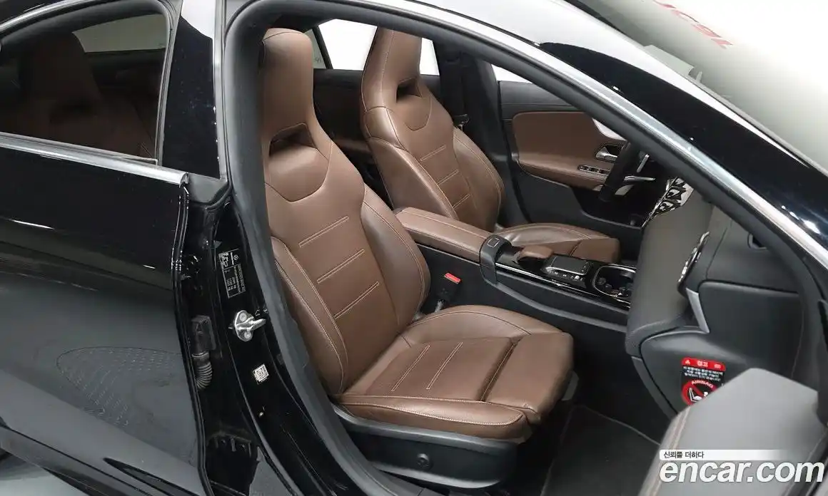 Mercedes-Benz CLA-Class 2021 2.0 Автомат в Москве № 194439, фото 19