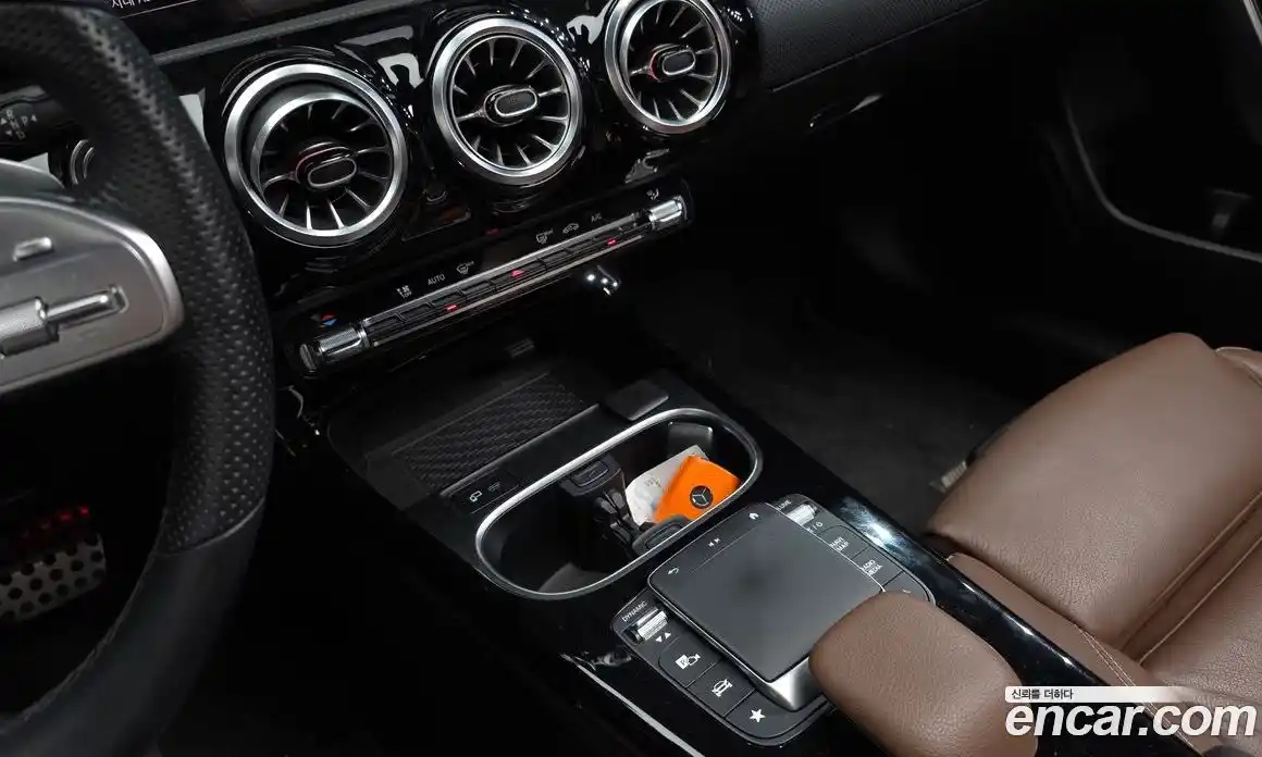 Mercedes-Benz CLA-Class 2021 2.0 Автомат в Москве № 194439, фото 20