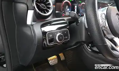 Mercedes-Benz CLA-Class 2021 2.0 Автомат в Москве № 194439, миниатюра 4