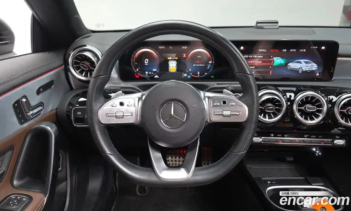 Mercedes-Benz CLA-Class 2021 2.0 Автомат в Москве № 194439, фото 8