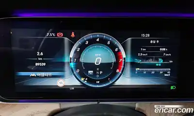 Mercedes-Benz E-Class 2019 2.0 Автомат в Москве № 195442, миниатюра 11