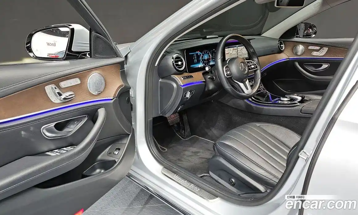 Mercedes-Benz E-Class 2019 2.0 Автомат в Москве № 195442, фото 13