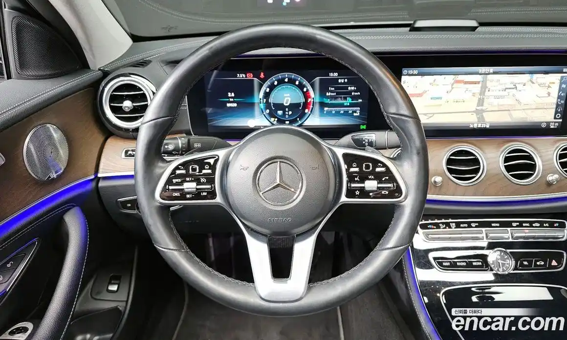 Mercedes-Benz E-Class 2019 2.0 Автомат в Москве № 195442, фото 4