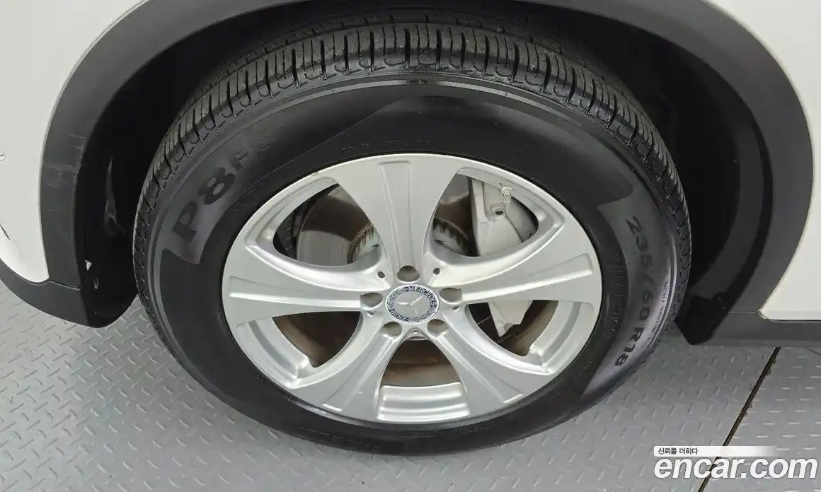 Mercedes-Benz GLC-Class 2016 2.1 Автомат в Москве № 195610, фото 8