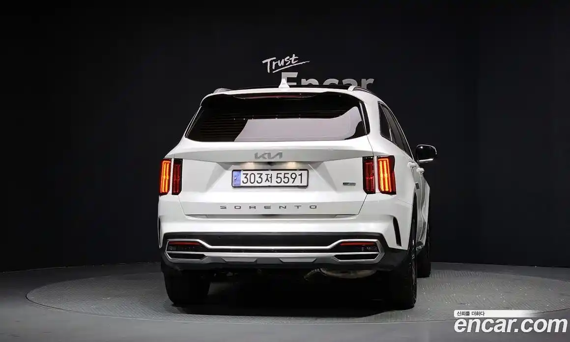 Kia Sorento 2022 1.6 Автомат в Москве № 19630, фото 7