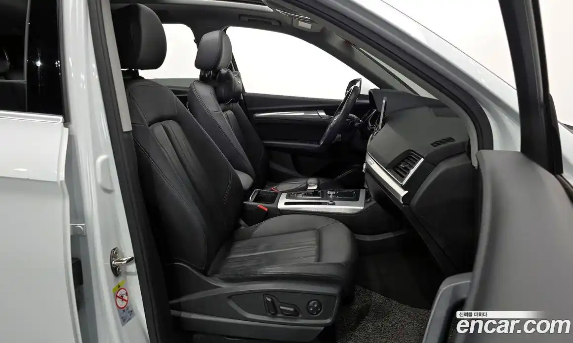 Audi Q5 2020 2.0 Автомат в Москве № 196458, фото 4