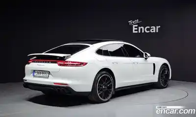 Porsche Panamera 2018 3.0 Автомат в Москве № 197284, миниатюра 6