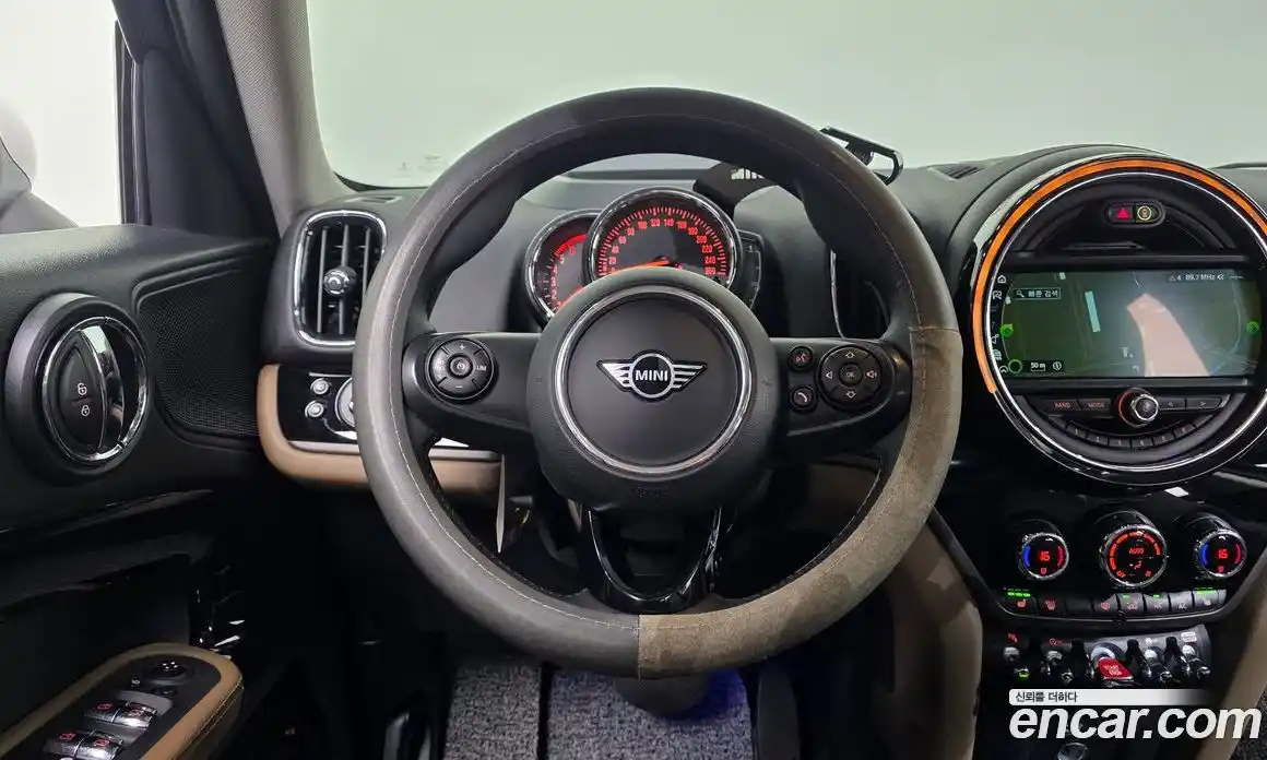 Mini Countryman 2019 2.0 Автомат в Москве № 198435, фото 19