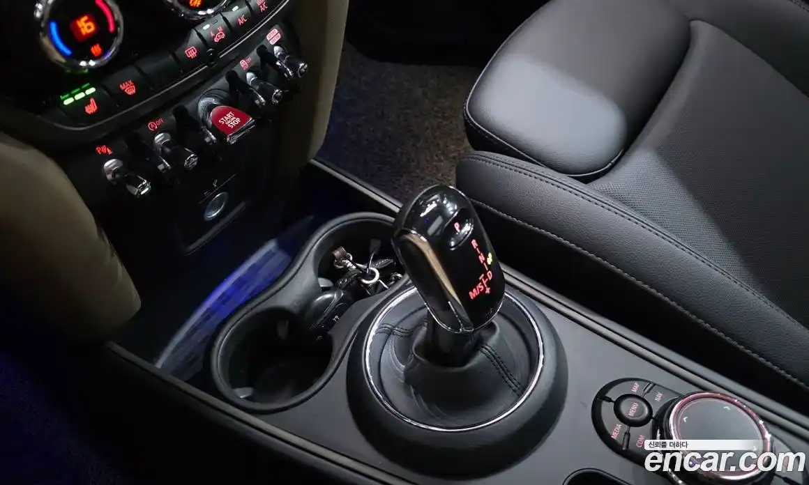 Mini Countryman 2019 2.0 Автомат в Москве № 198435, фото 4