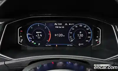 Volkswagen T-Roc, 2021