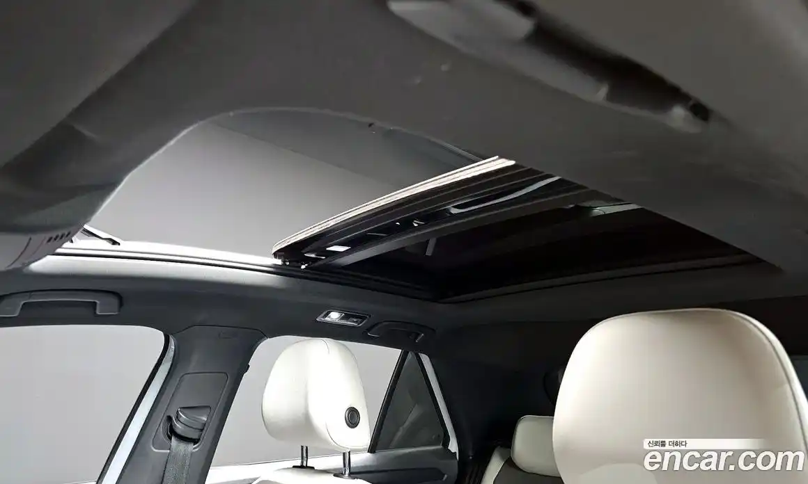 Volkswagen T-Roc 2021 2.0 Автомат в Москве № 199034, фото 12