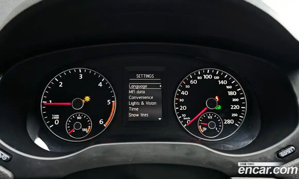 Volkswagen Jetta 2013 2.0 Автомат в Москве № 199268, фото 12