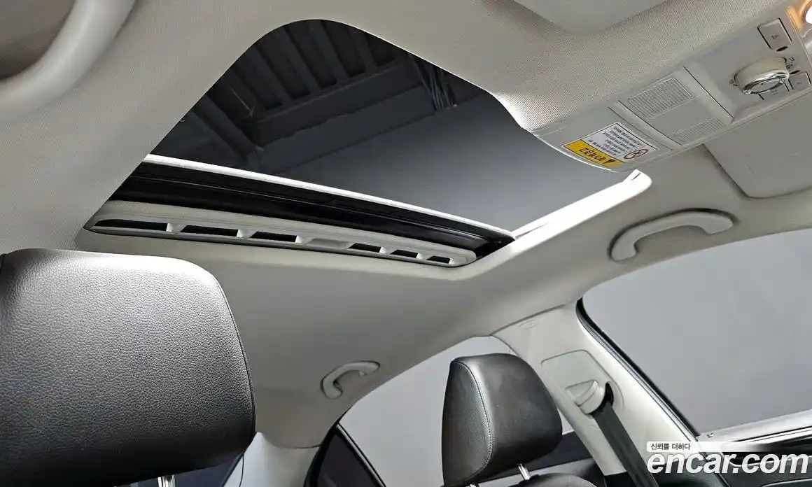 Volkswagen Jetta 2013 2.0 Автомат в Москве № 199268, фото 8