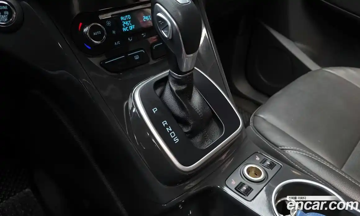 Ford Escape 2014 2.0 Автомат в Москве № 199750, фото 14