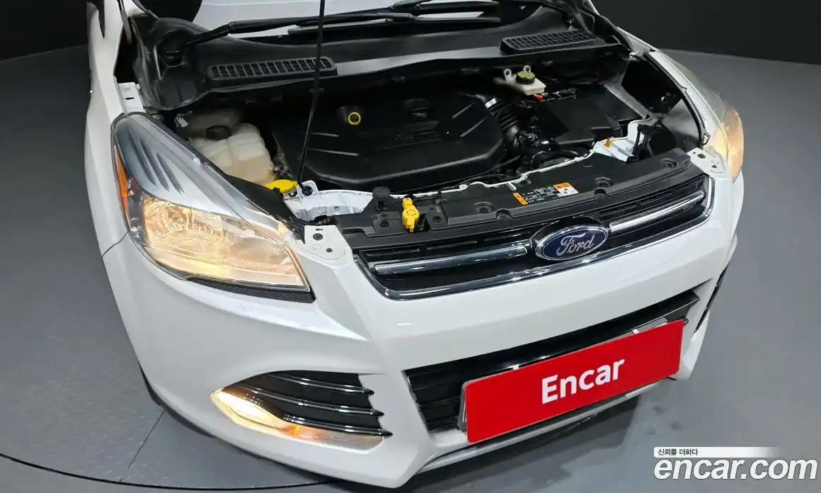 Ford Escape 2014 2.0 Автомат в Москве № 199750, фото 6