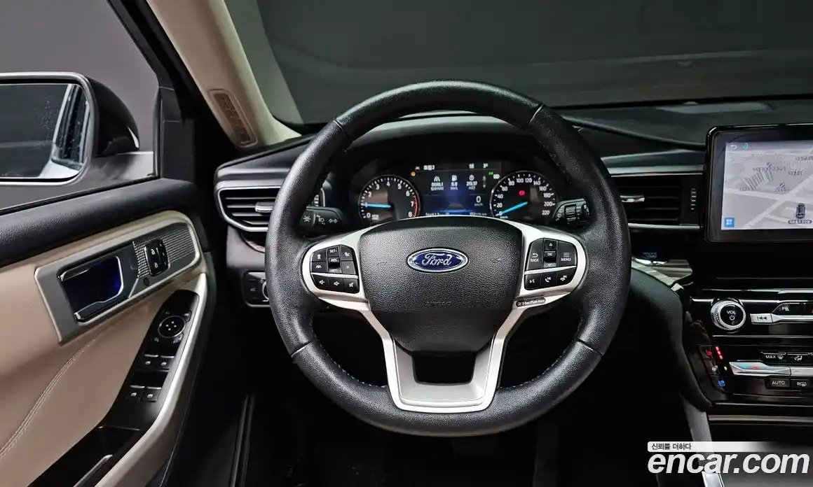 Ford Explorer 2022 2.3 Автомат в Москве № 199768, фото 17