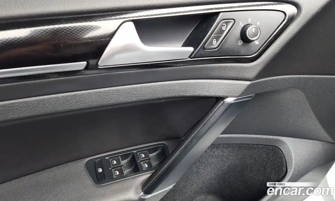 Volkswagen Golf 2014 1.4 Автомат в Москве № 204655, фото 5