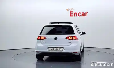 Volkswagen Golf 2014 1.4 Автомат в Москве № 204655, миниатюра 9