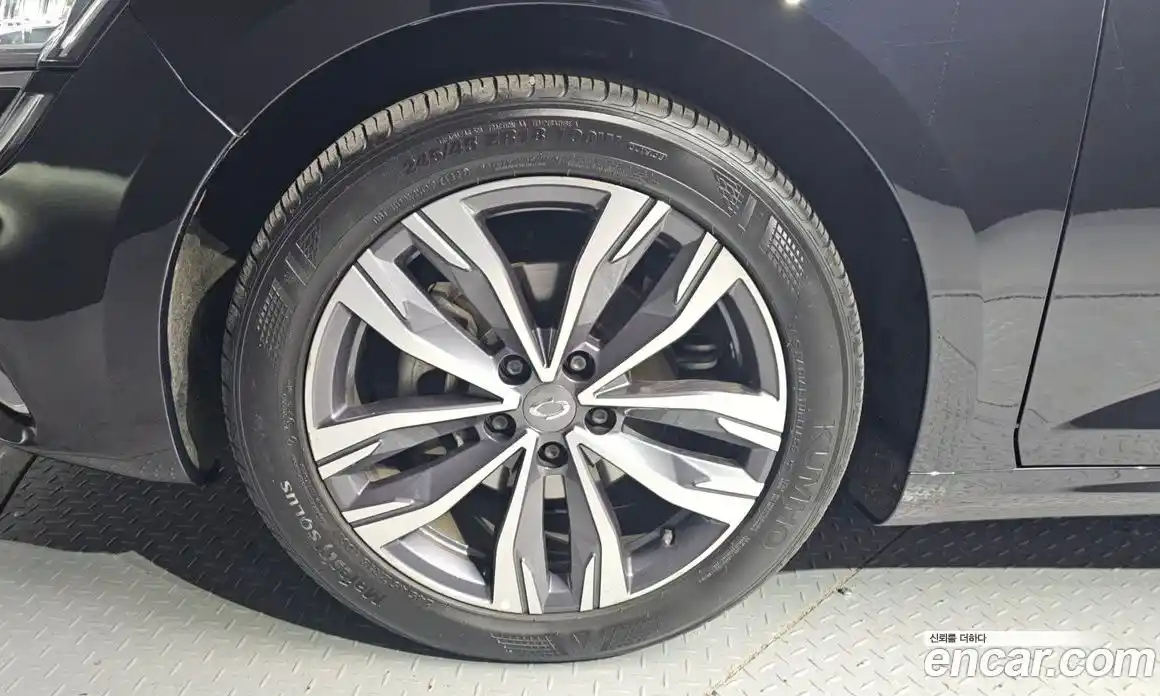 Renault SM6 2024 1.3 Автомат в Москве № 205486, фото 3