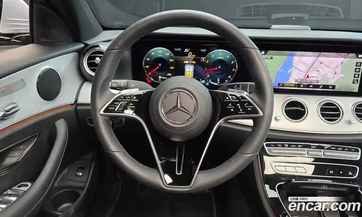 Mercedes-Benz E-Class 2021 2.0 Автомат в Москве № 206770, фото 19