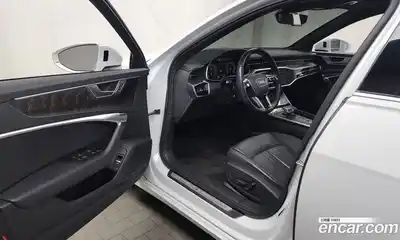 Audi A6 2020 2.0 Автомат в Москве № 212367, миниатюра 9