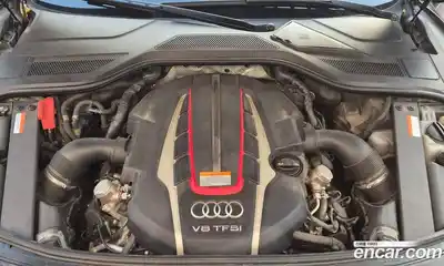 Audi S8, 2016