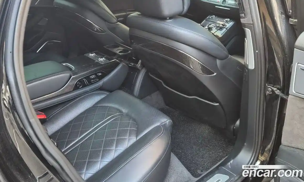 Audi S8 2016 4.0 Автомат в Москве № 212726, фото 3